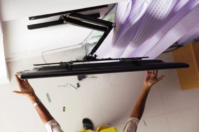 Why You Should Hire a Professional for Your TV Installation In New York City